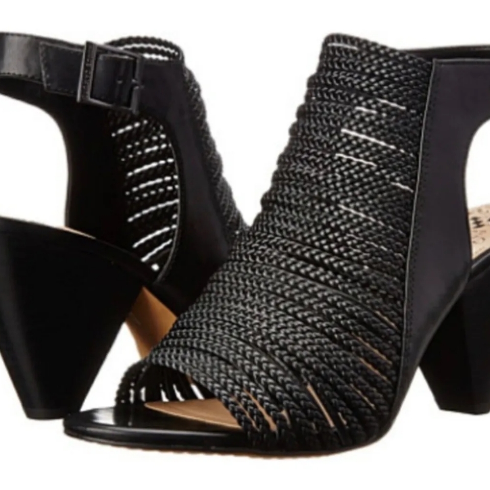 Vince Camuto Entik Slingbacks